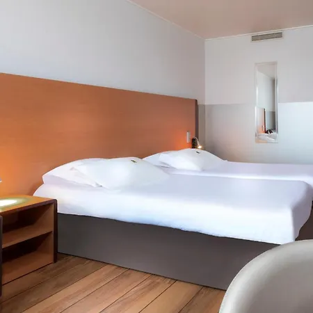 Du Lion Hotel