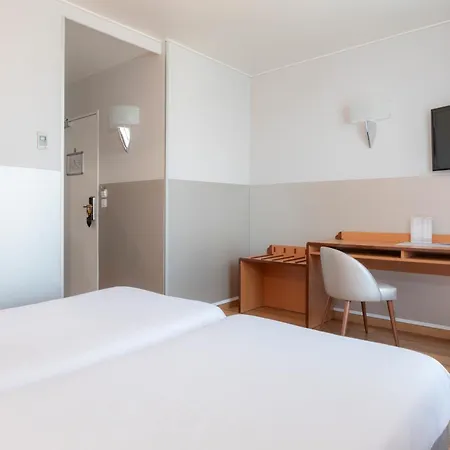 Hotel Du Lion Paris