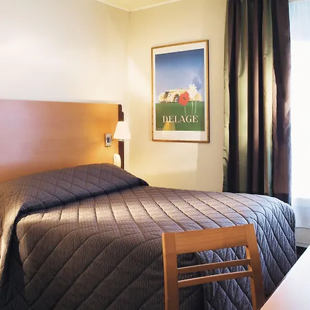 Hotel Du Lion Paris