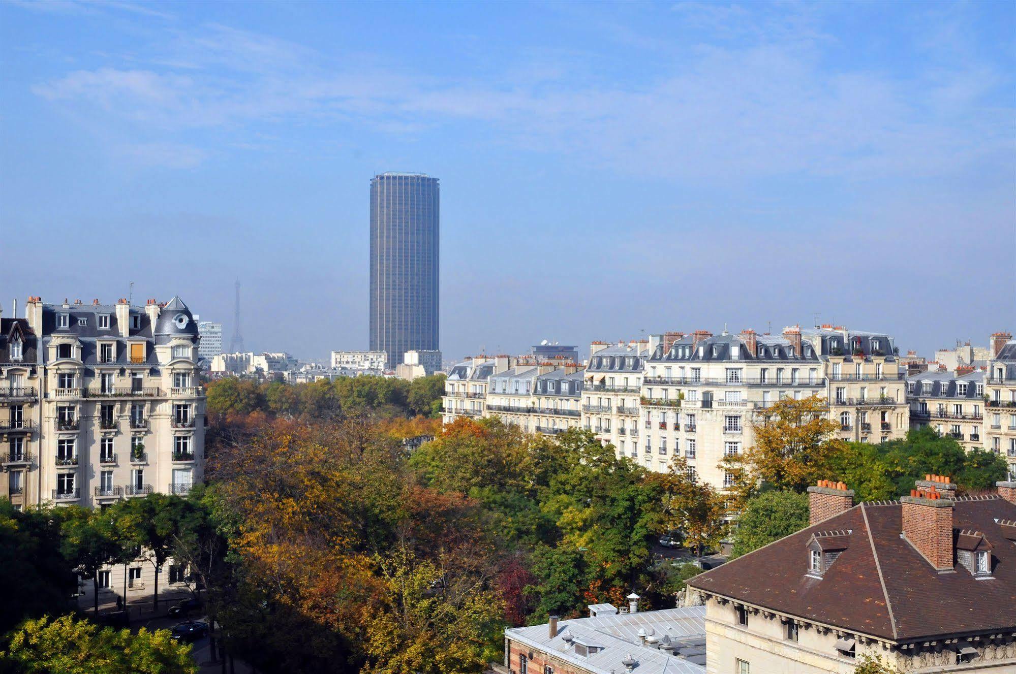 Du Lion 2* Parigi